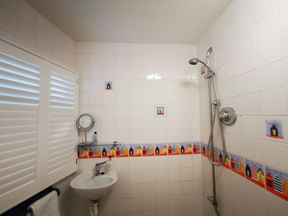 צ'יצ'סטר Sea View 3 Bedroom Seaside Property מראה חיצוני תמונה